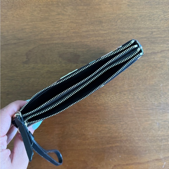 Kate Spade dawn rose wristlet - Picture 4 of 4